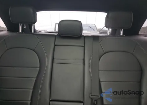 2019 Mercedes-Benz Glc 300 from USA, damaged, VIN WDC0G4JB6KF530941